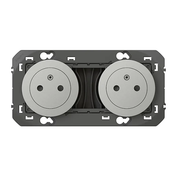 Castorama Prise 2 Pôles + Terre Legrand Dooxie Aluminium Carrée nouveau produit 1