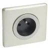 grossiste en ligne Castorama Prise De Courant Connectée Céliane With Netatmo 16A 3680W Connexion Par Bornes Automatiques Titane 7